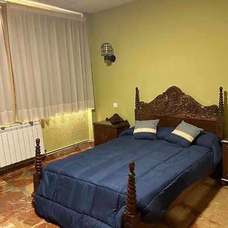 Hostal Transilvania Санта-Крус-де-Монкайо Экстерьер фото