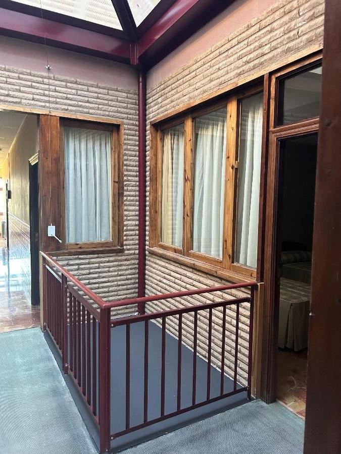 Hostal Transilvania Санта-Крус-де-Монкайо Экстерьер фото